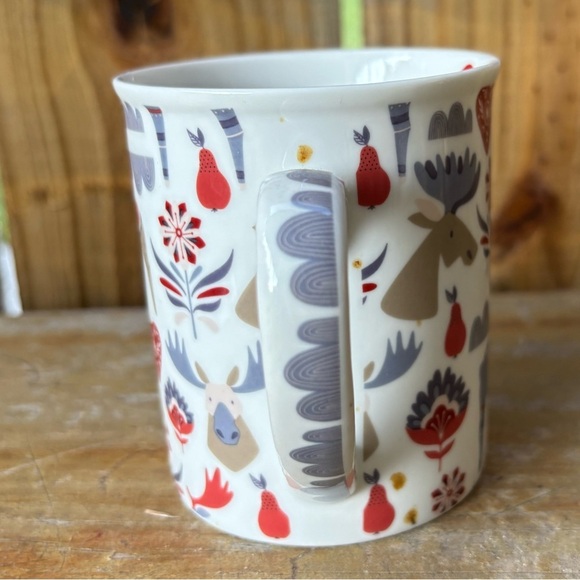 Cha Cult Hamburg Porcelain Tea Cup & Lid with Moose Hearts & Flowers Size 9oz - Picture 8 of 11